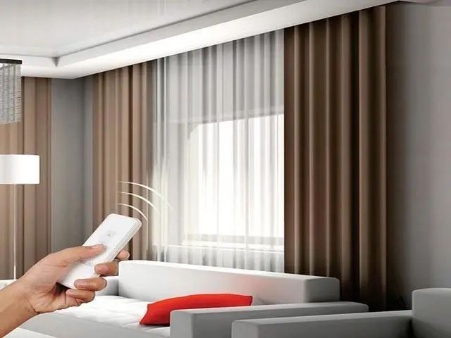 ？近几年流行这样装简洁美观又实用！凯发·k8国际挂窗帘还在用罗马杆(图2)